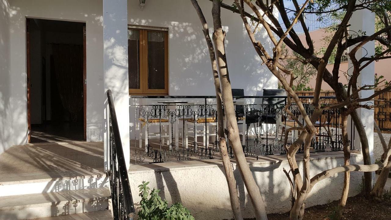Villa Sul Mare A Chia Domus De Maria Zewnętrze zdjęcie